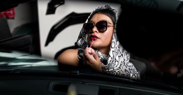 Alasan Printing Jilbab Murah Kini Jadi Pilihan Utama Para Desainer Hijab